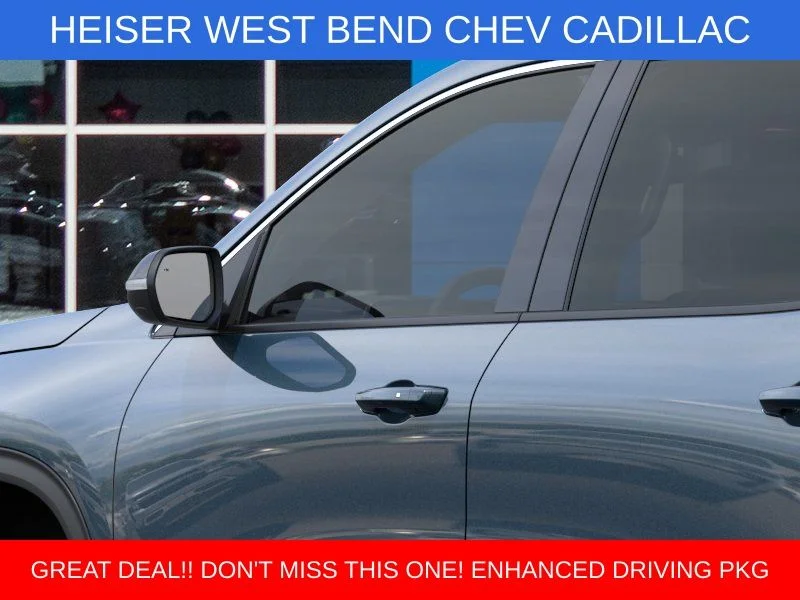 2025 Chevrolet Traverse LT - Photo 12