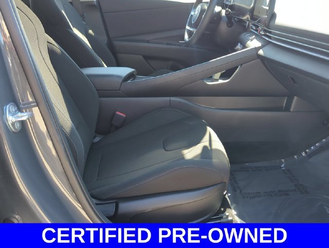 2025 Hyundai Elantra SEL - Photo 30