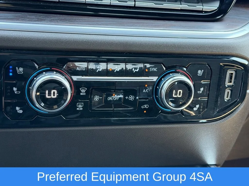Used 2024 Downpour Metallic GMC SLT image 11