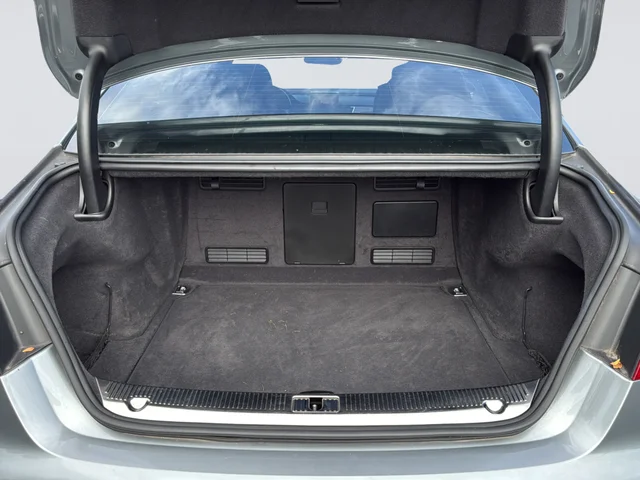 Used 2012 Gray Audi L 4.2 image 33