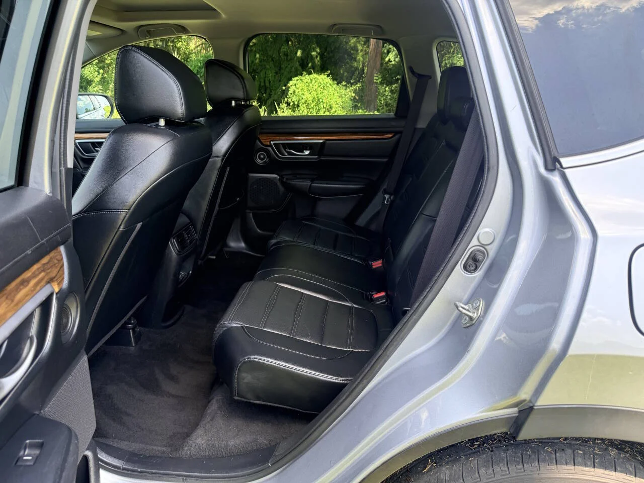 Used 2018 Silver Honda EX L 4dr SUV image 13