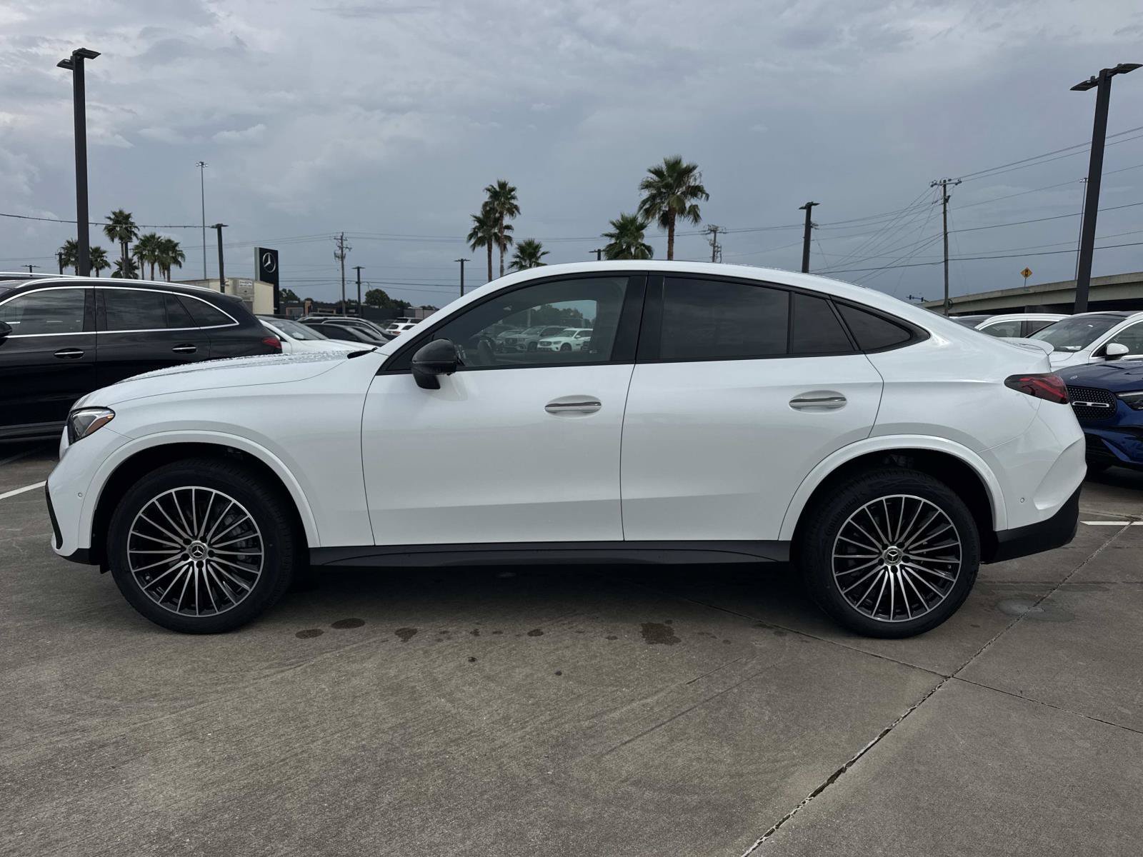 New 2027 White Mercedes-Benz GLC 300 Coupe image 7
