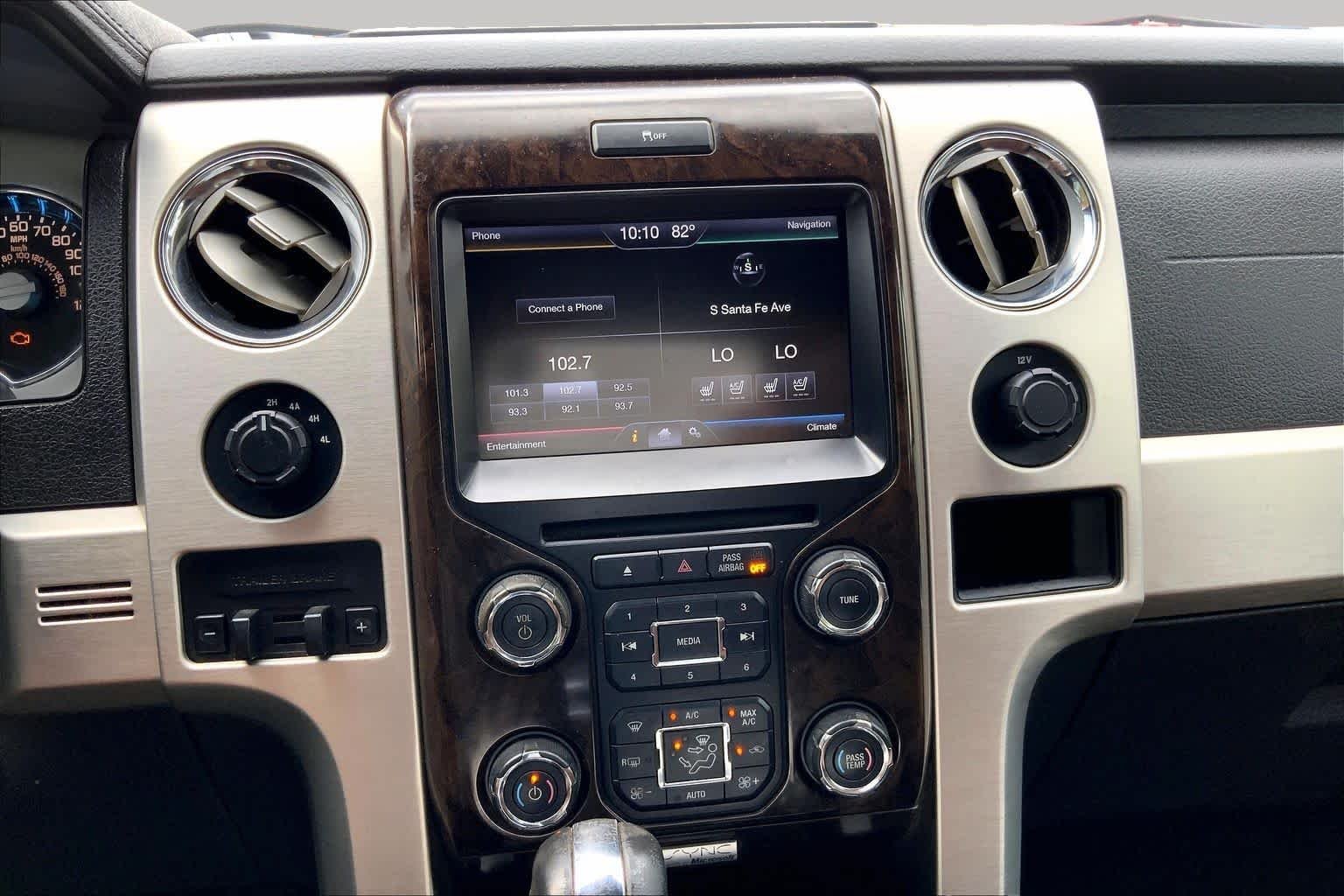 Used 2013 White Platinum Metallic Tri-Coat Ford Platinum image 6