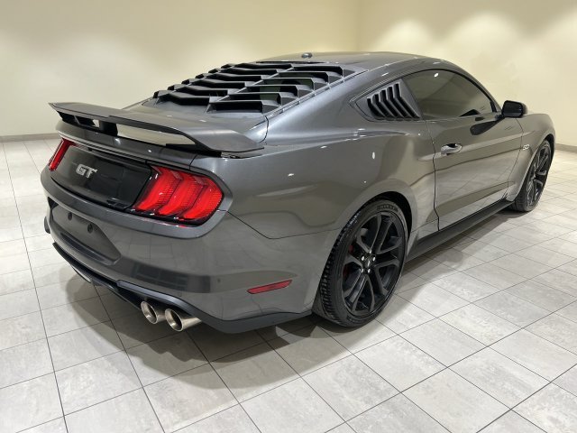 Used 2019 Gray Ford GT Premium image 5