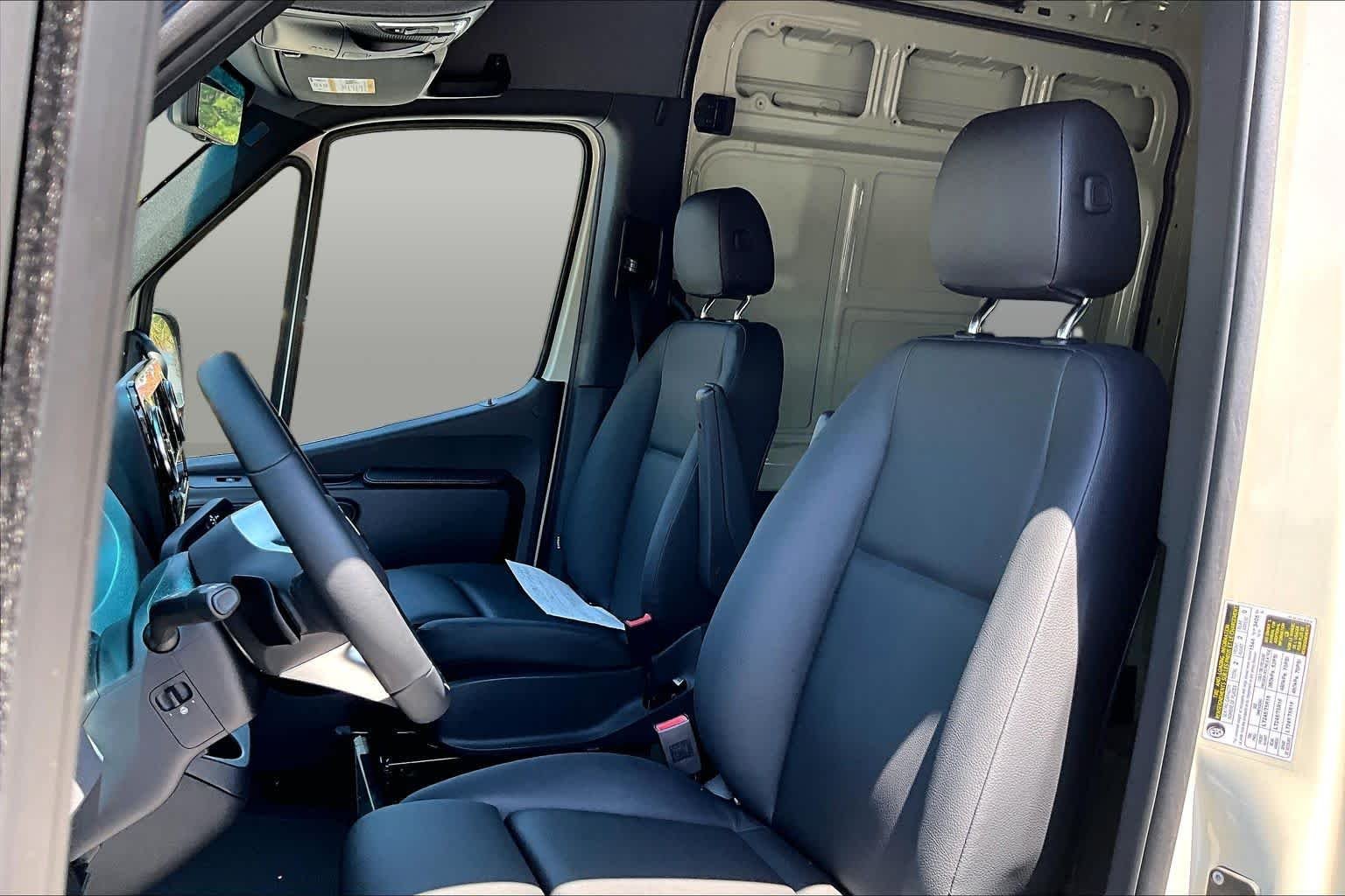 New 2025 Pebble Gray Mercedes-Benz  image 15