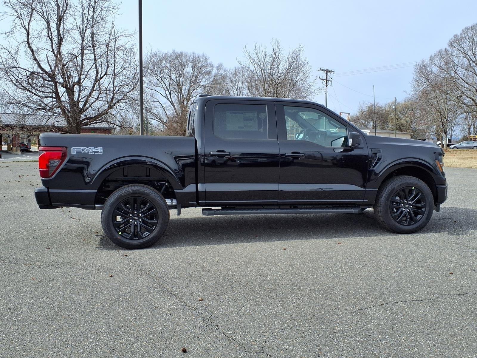 2026 Ford F-150 XLT - Photo 10