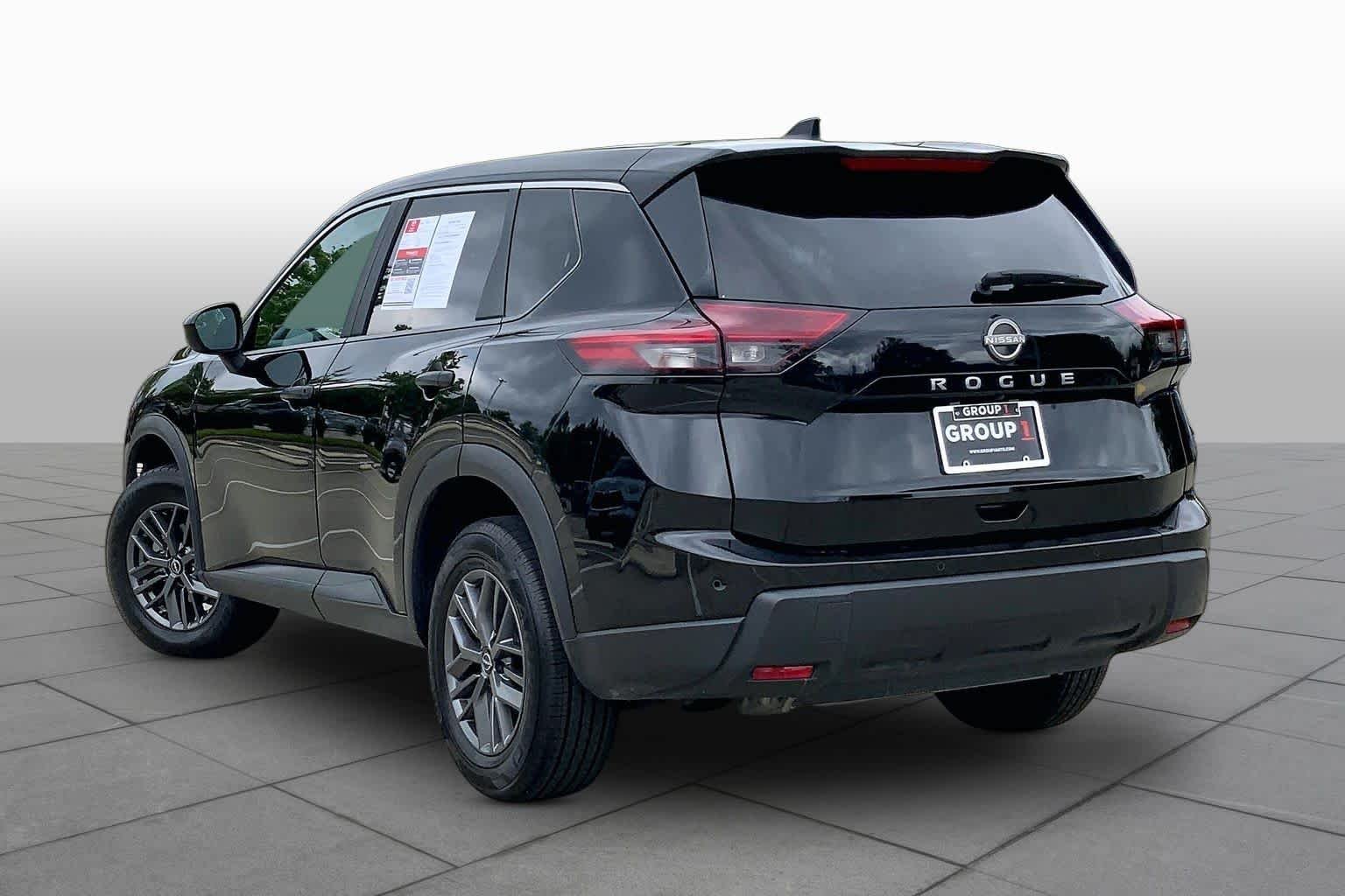Used 2024 Super Black Nissan S image 11