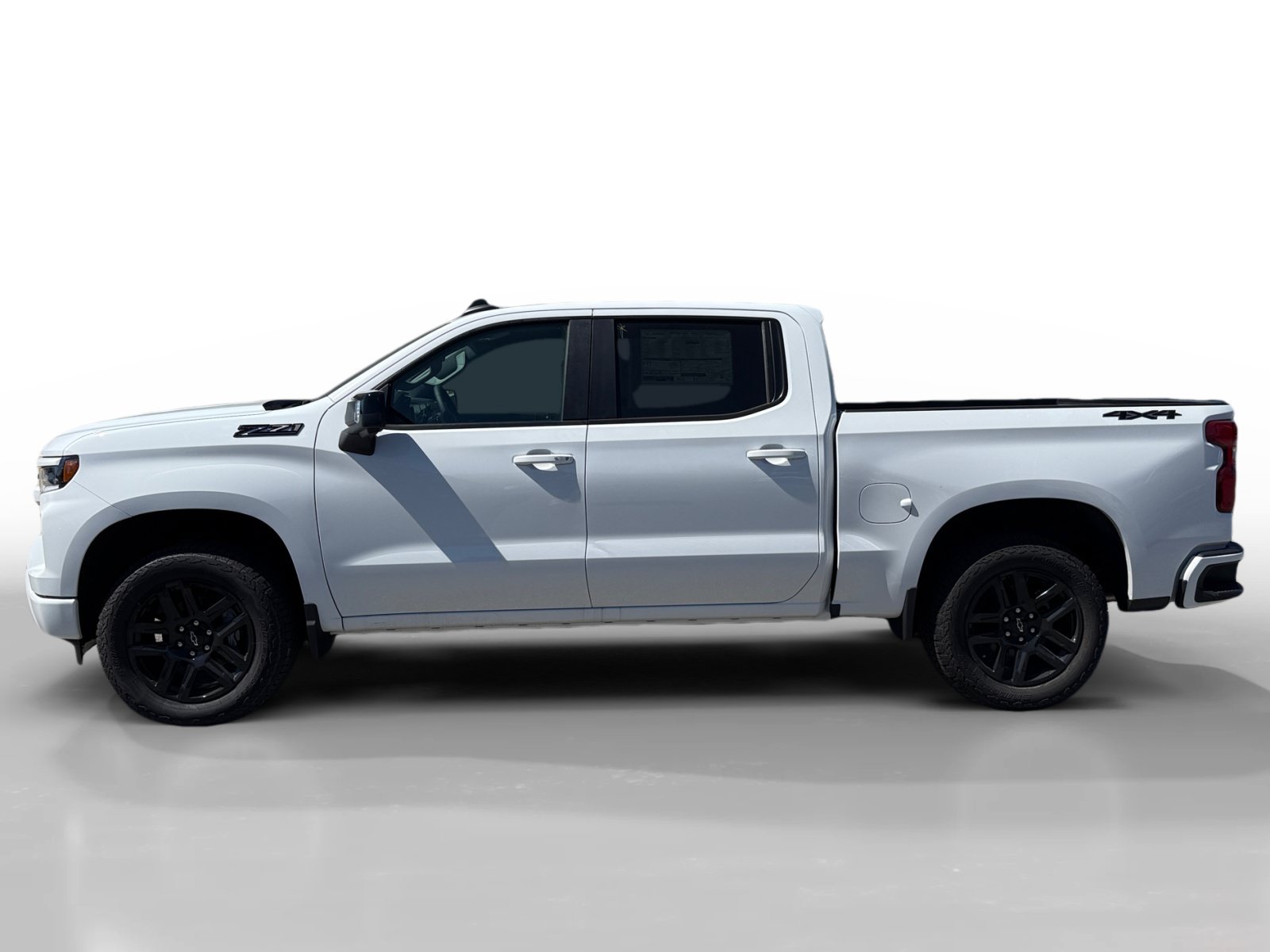 New 2026 Summit White Chevrolet RST image 2