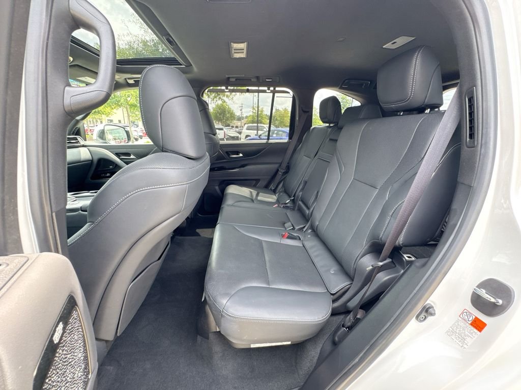 Used 2024 White Lexus 600 Luxury image 30