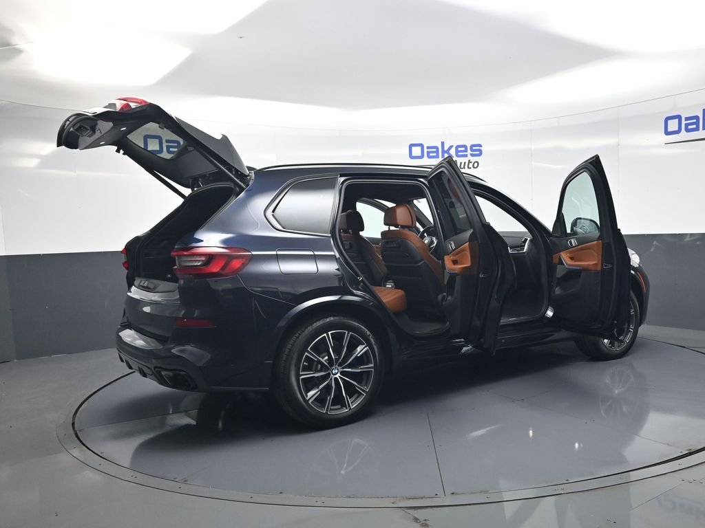 Used 2022 Carbon Black Metallic BMW M50i image 56
