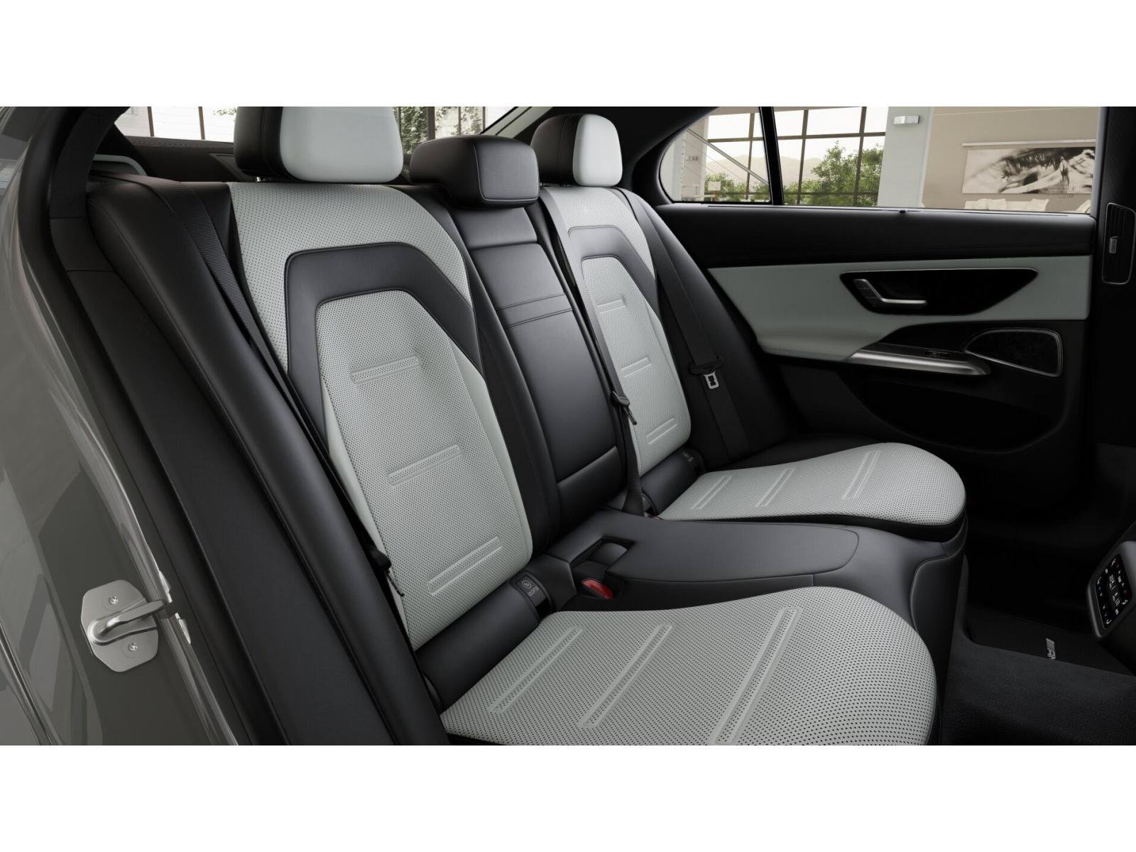 New 2027 MANUFAKTUR Alpine Grey Mercedes-Benz AMG® E 53 E image 5