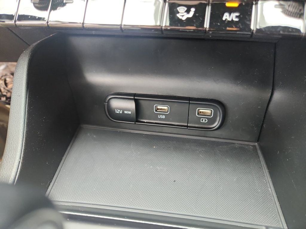 Used 2024 Black Kia GT-Line image 27