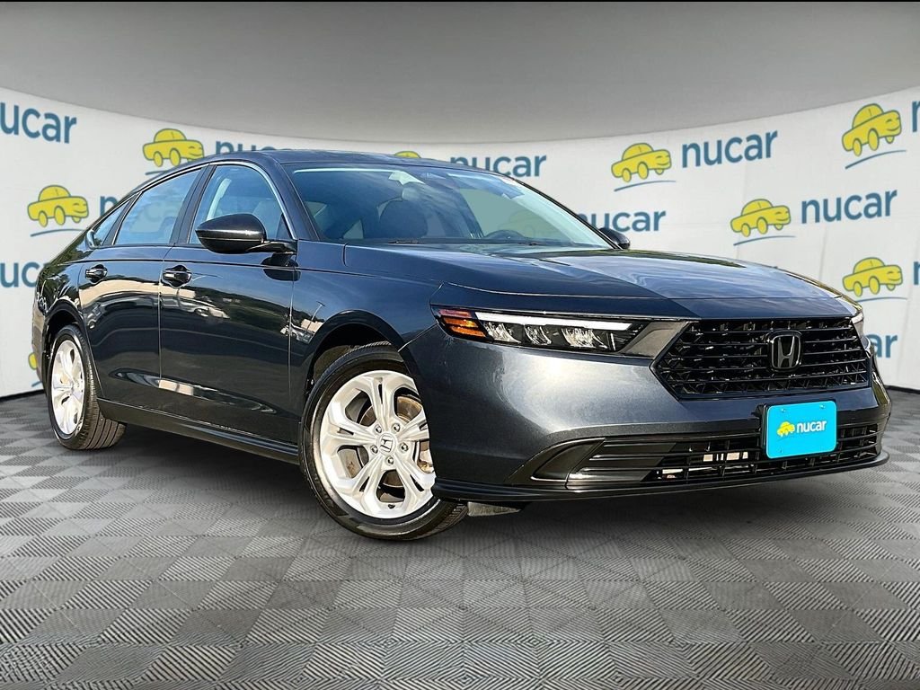 Used 2023 Gray Honda LX image 1