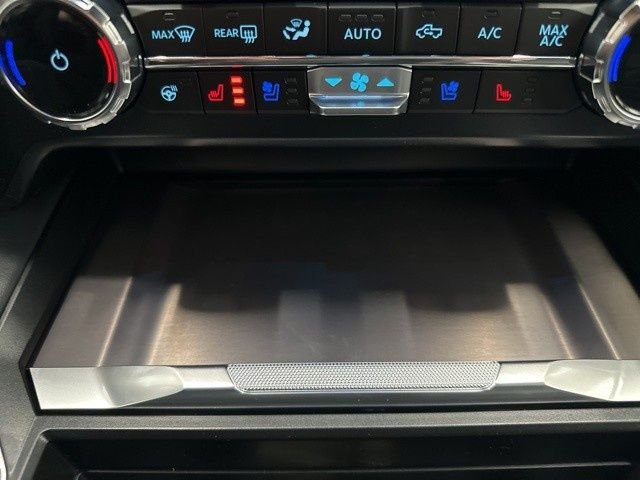 New 2026 Star White Metallic Tri-Coat Ford F-250® Platinum® image 40