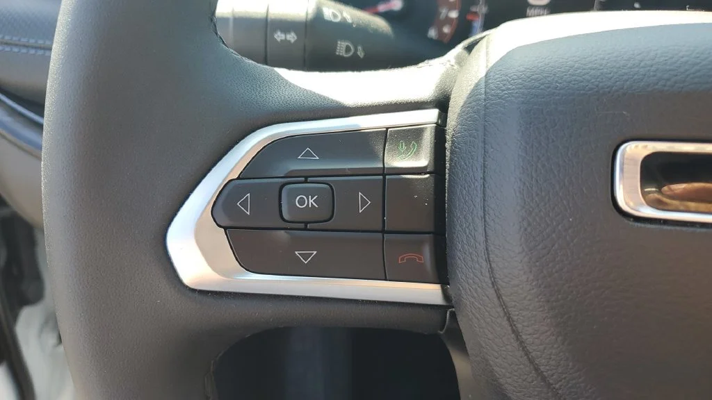 Used 2026 White Jeep Altitude Special Edition image 29