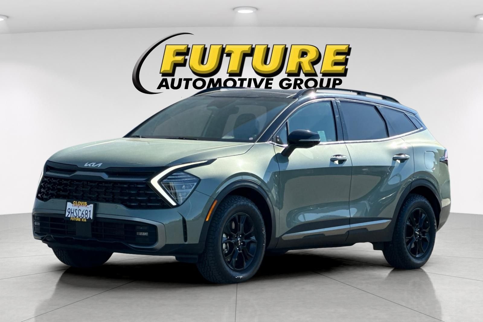 Used 2024 Green Kia X-Pro Prestige image 8