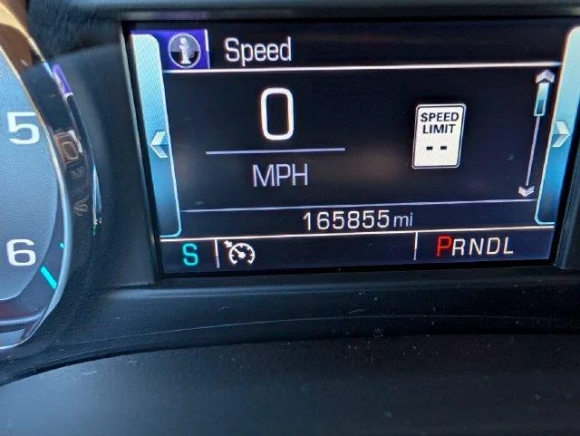 Used 2019 SUMMIT WHITE Chevrolet LT image 16