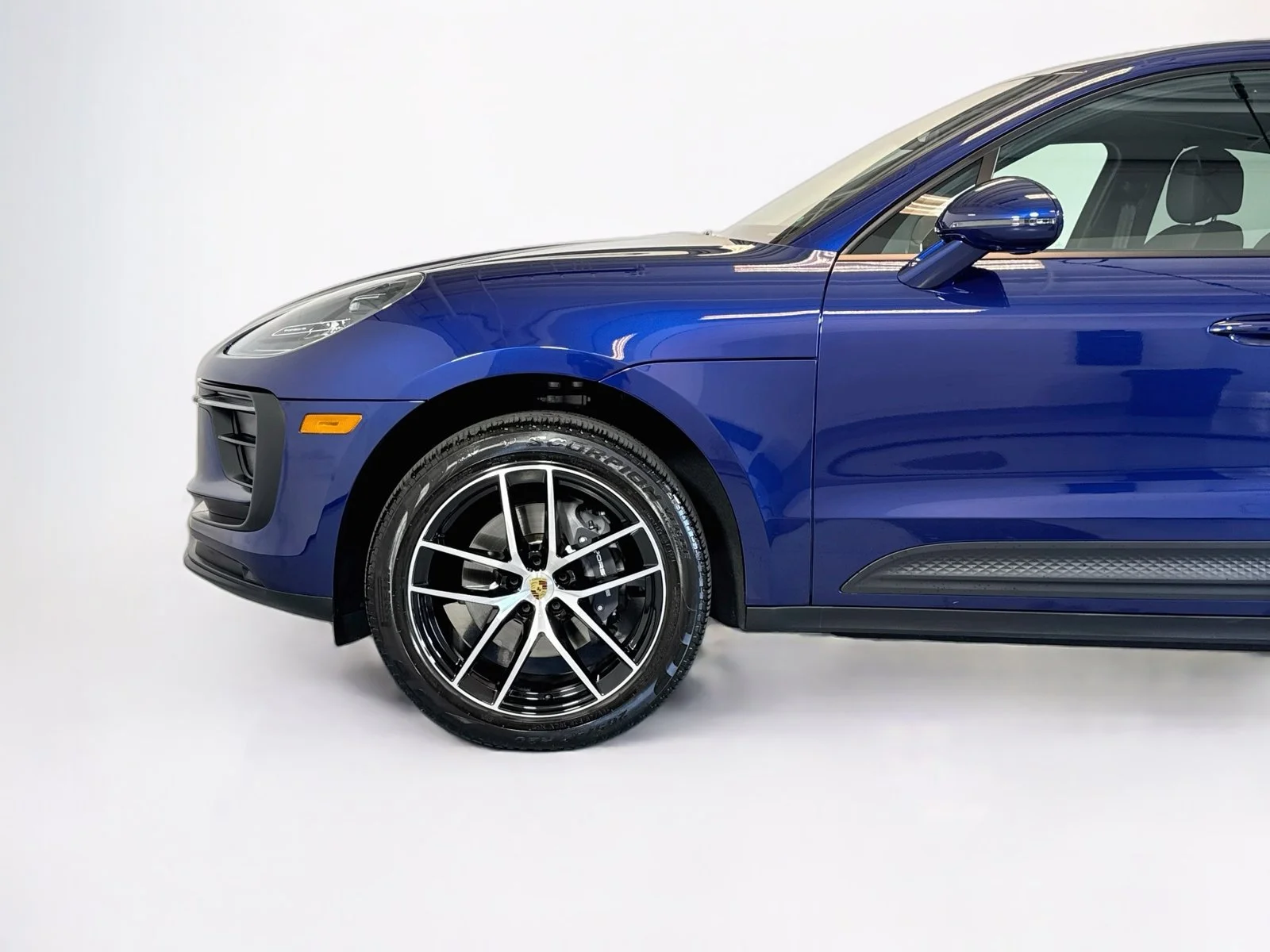 Certified Used 2026 Gentian Blue Metallic Porsche  image 28