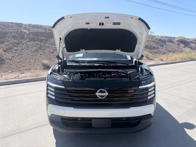 New 2026 Aspen White TriCoat / Super Black Two-tone Nissan SR image 35