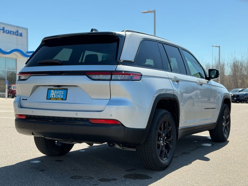 2025 Jeep Grand Cherokee Altitude - Photo 24