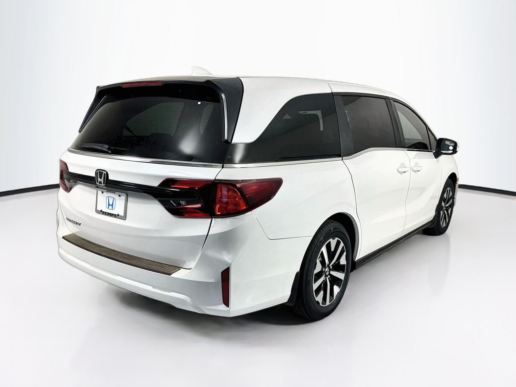 New 2026 Platinum White Pearl Honda EX-L image 5