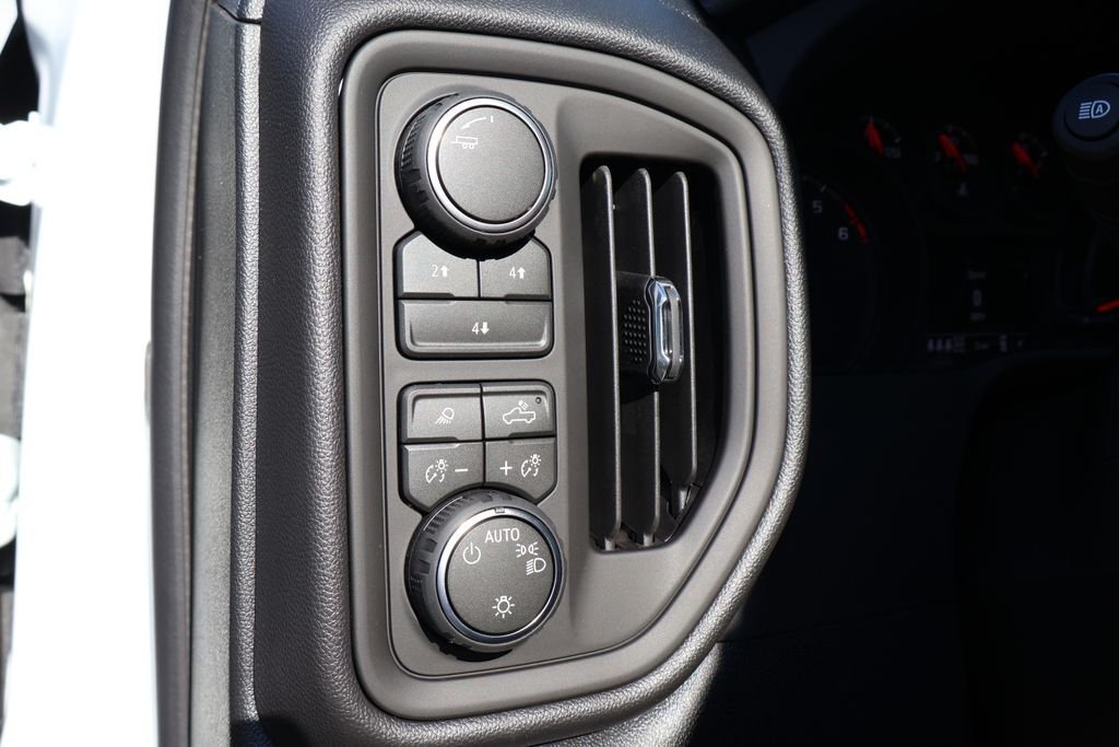 2026 Chevrolet Silverado 2500 HD Work Truck - Photo 18