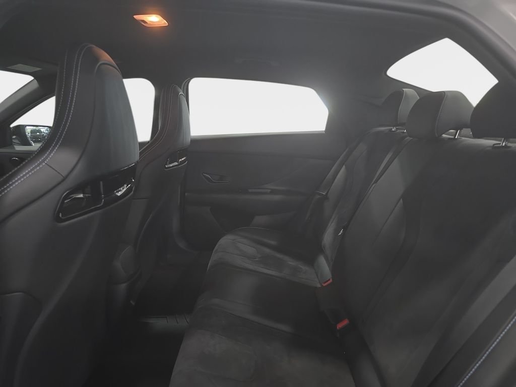 Used 2025 Cyber Gray Hyundai Base image 20