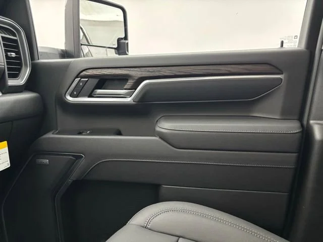 2026 GMC Sierra 2500HD SLT - Photo 42