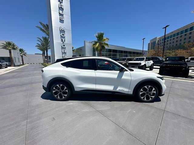 New 2026 Star White Metallic Tri-coat Ford Select image 41
