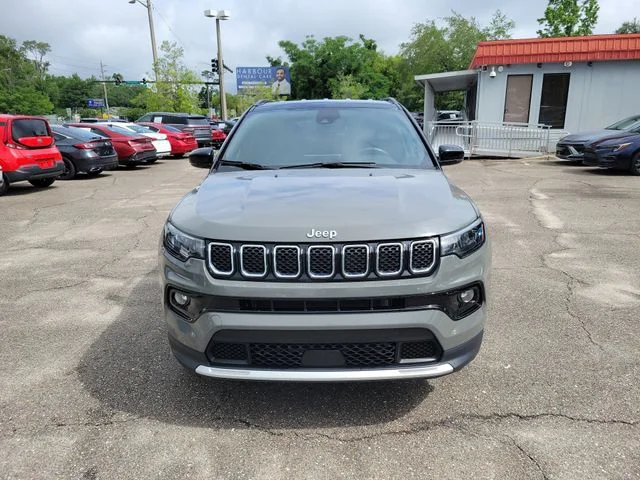 Used 2024 Gray Jeep Limited image 5