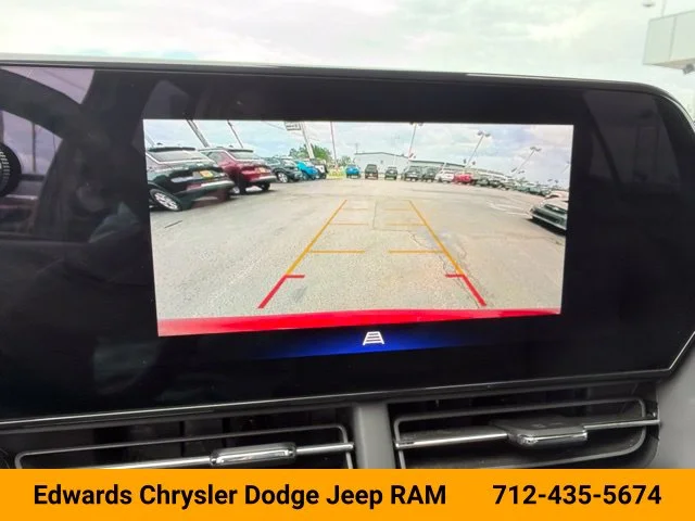 Used 2025 Red Chevrolet LT image 25