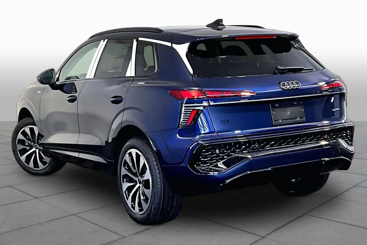 New 2026 Navarra Blue me Audi S line image 11