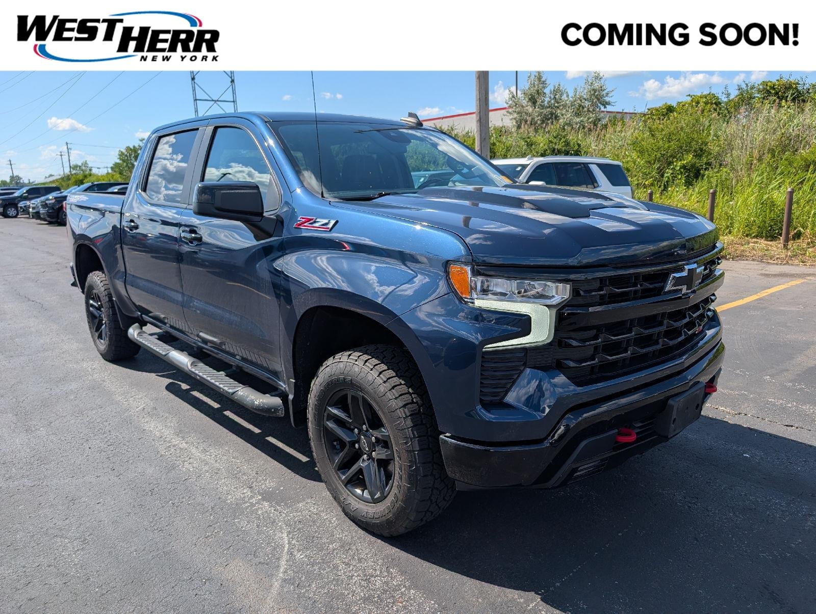 Used 2022 Northsky Blue Metallic Chevrolet LT Trail Boss image 1