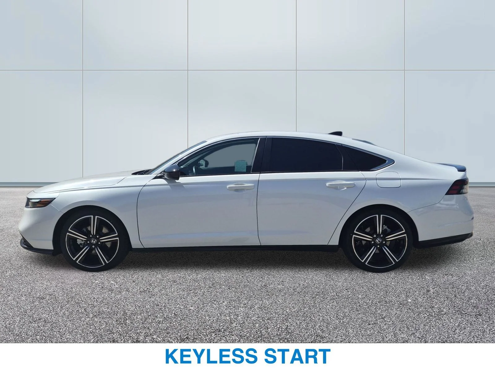 Used 2025 White Honda Sport image 10