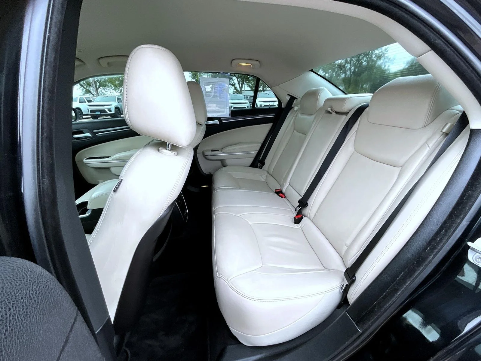 Certified Used 2018 Black Chrysler Touring image 20