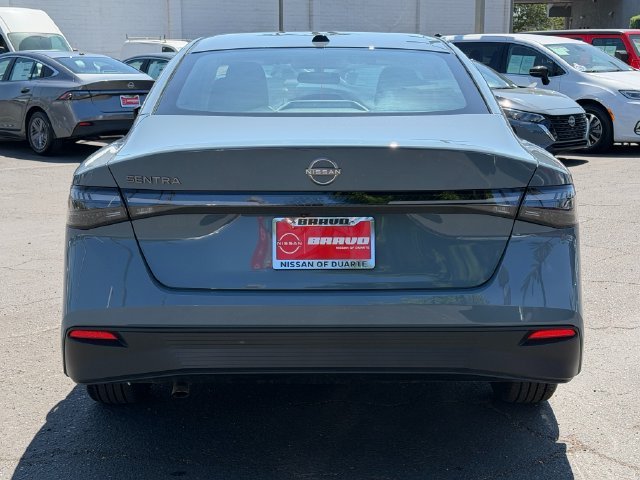 New 2027 Atlantic Gray Metallic Nissan SV image 6
