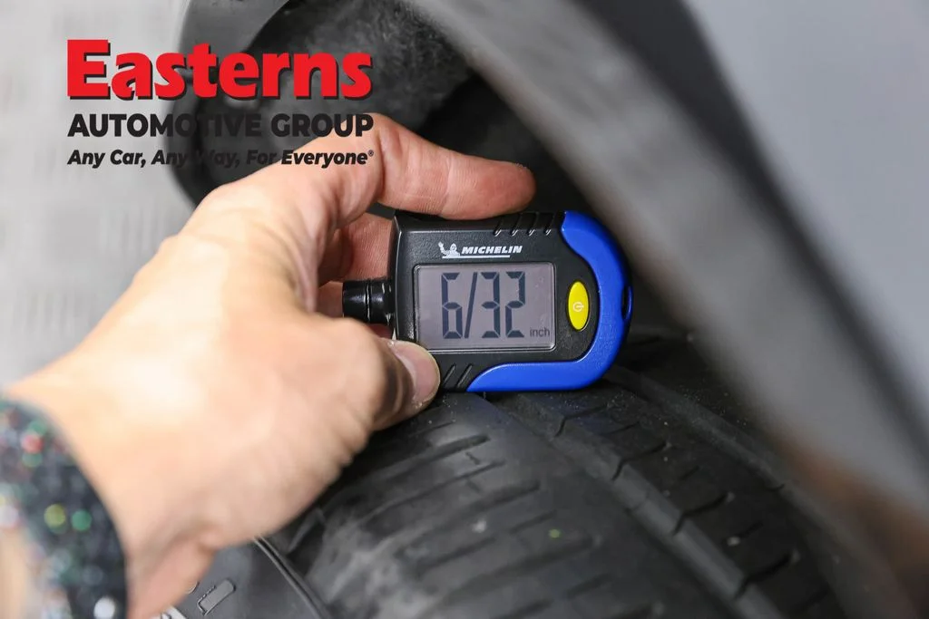 Used 2022 Black Volvo T6 Inscription image 29