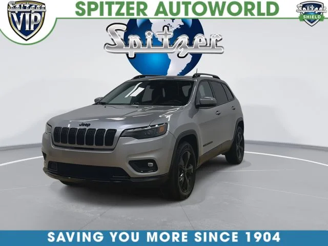 Used 2020 Silver Jeep Latitude Plus image 4