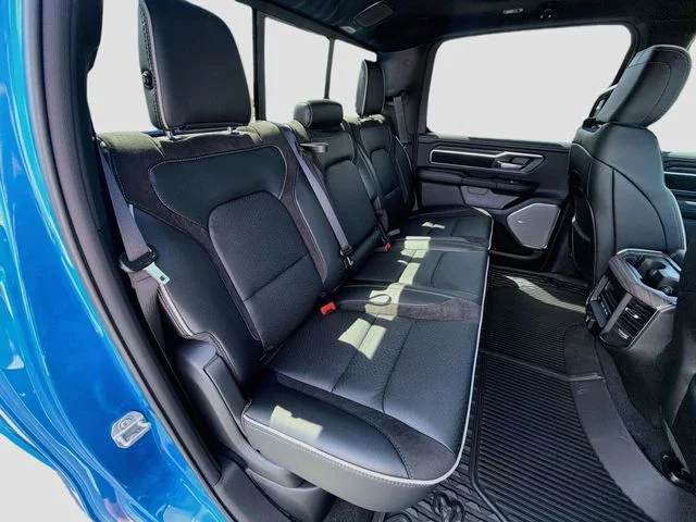 New 2026 Hydro Blue Pearl-Coat Exterior Paint RAM Laramie image 29