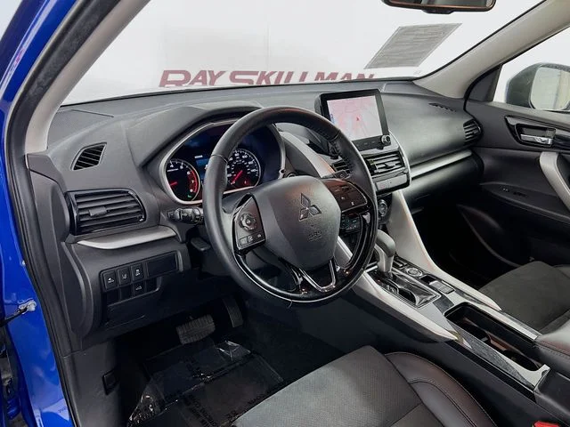 2024 Mitsubishi Eclipse Cross SE - Photo 35