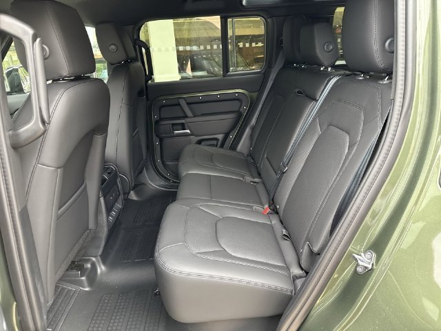 New 2026 Woolstone Green LAND ROVER S image 11