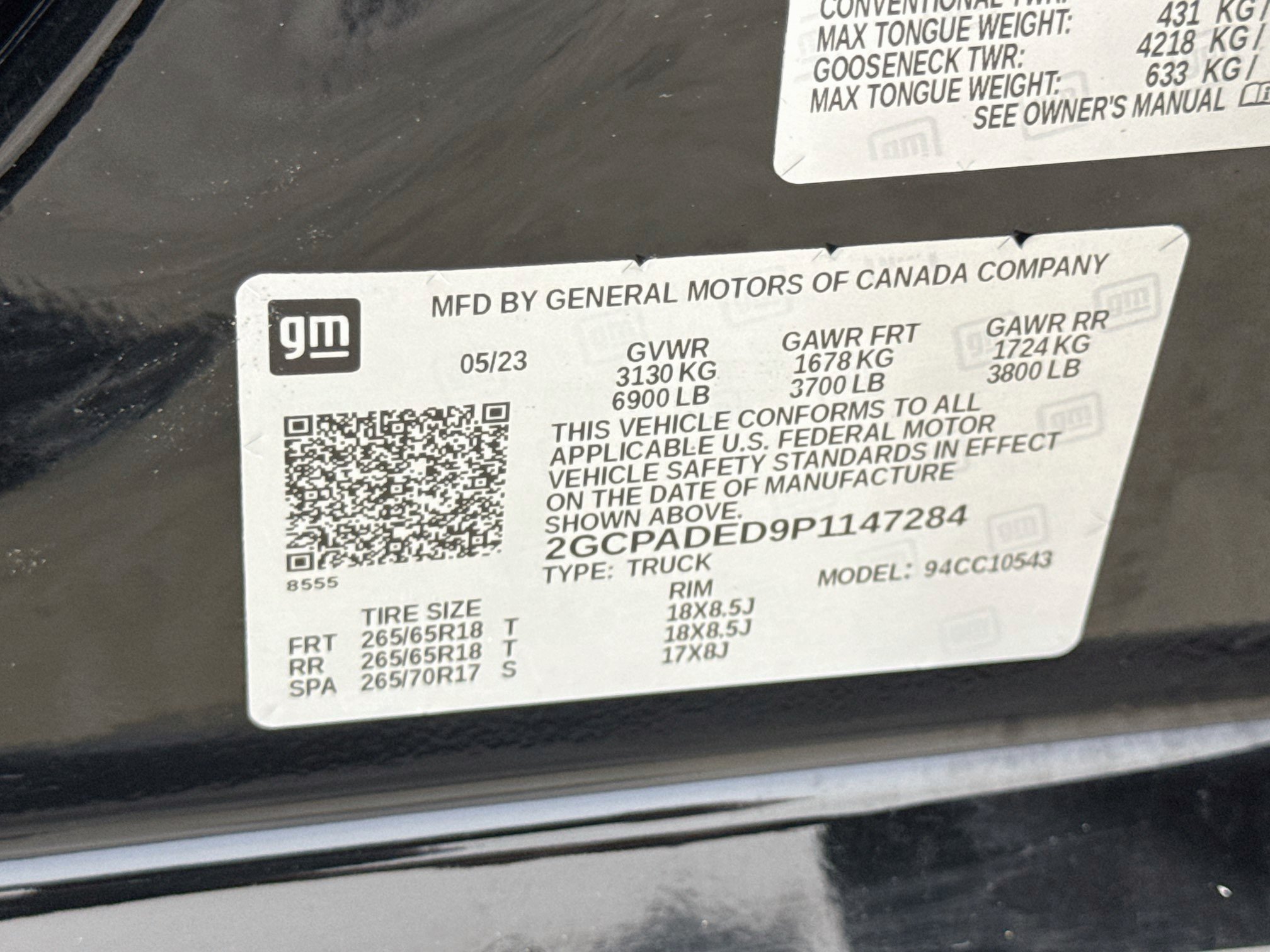 Used 2023 Black Chevrolet RST image 33