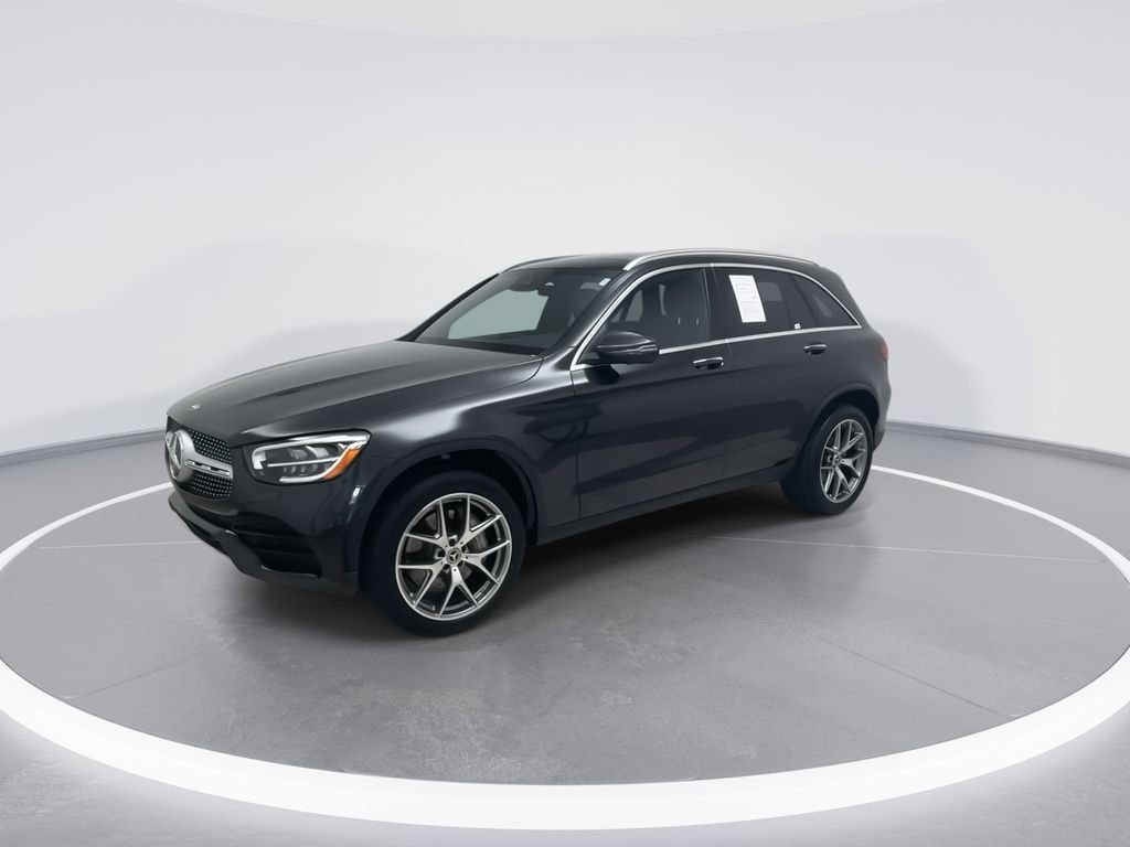Used 2022 Black Mercedes-Benz GLC 300 image 6