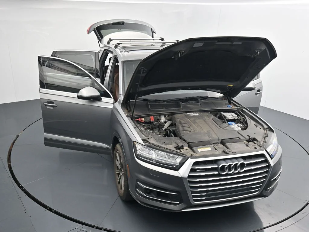 Used 2017  Audi 3.0T Prestige image 24