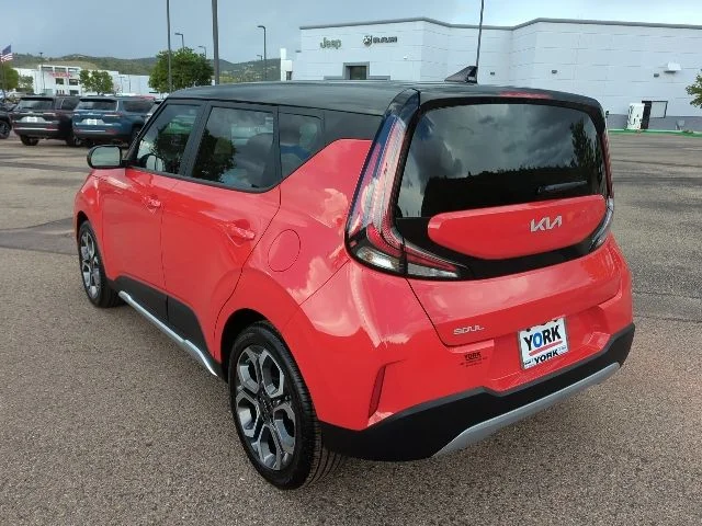 Used 2025 Red Kia EX image 6