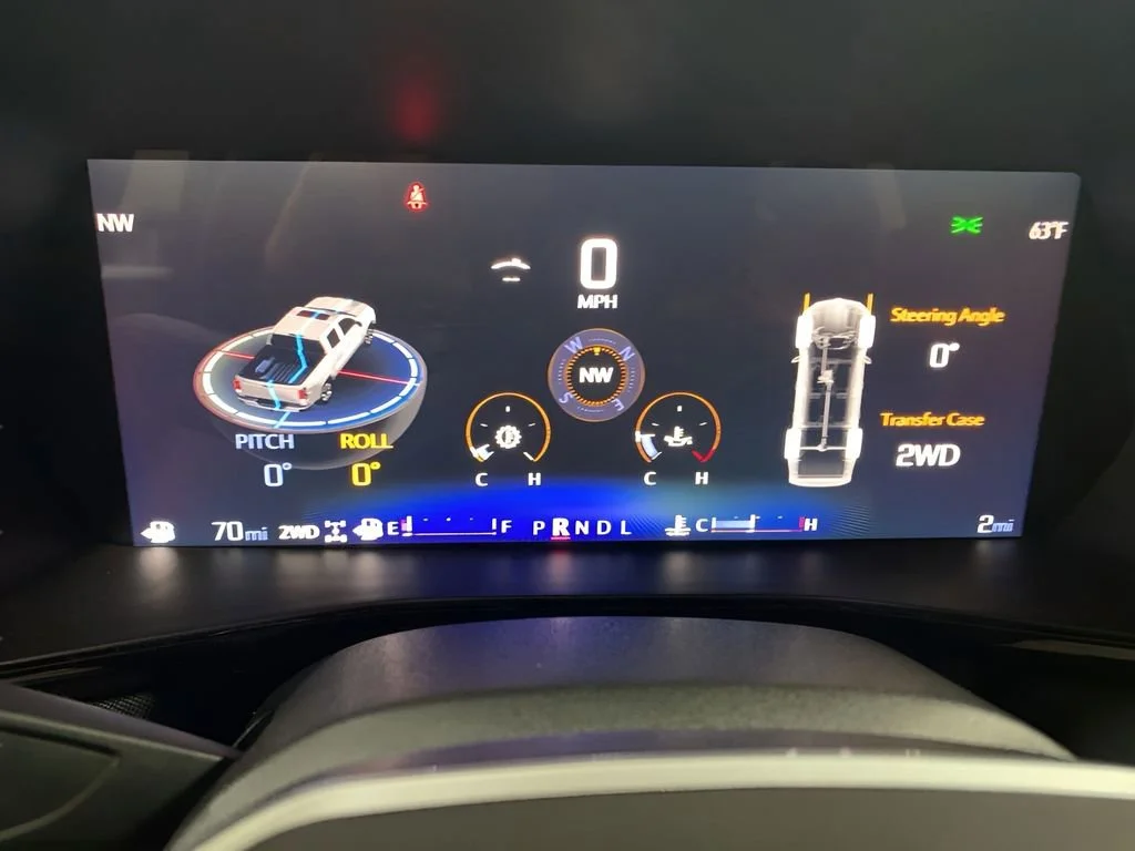 New 2026 Black Chevrolet Z71 image 38