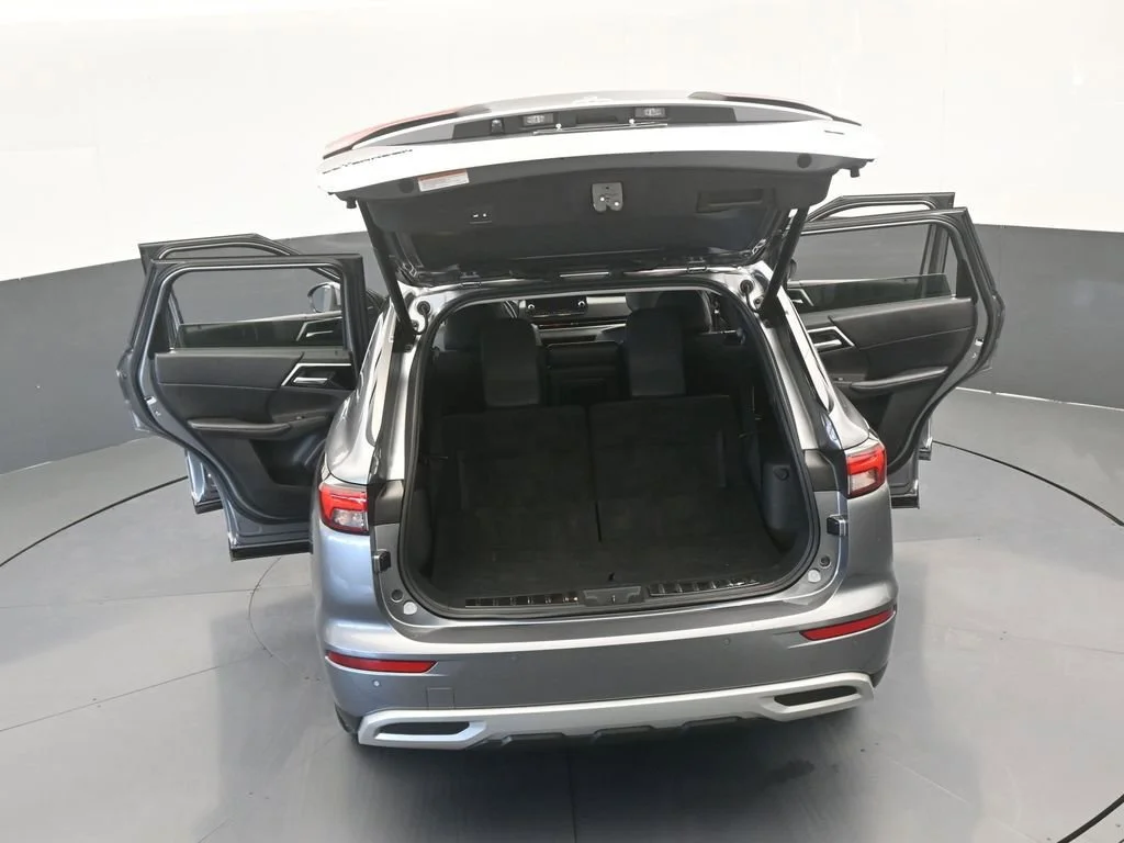 2022 Mitsubishi Outlander SE - Photo 62