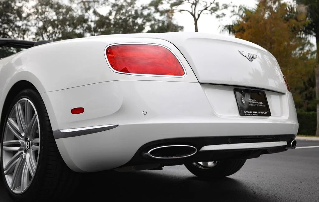 Used 2014 Glacier White Bentley Speed image 18