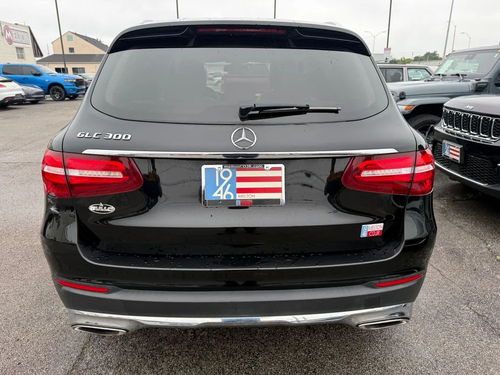 Used 2019 Black Mercedes-Benz GLC 300 image 20
