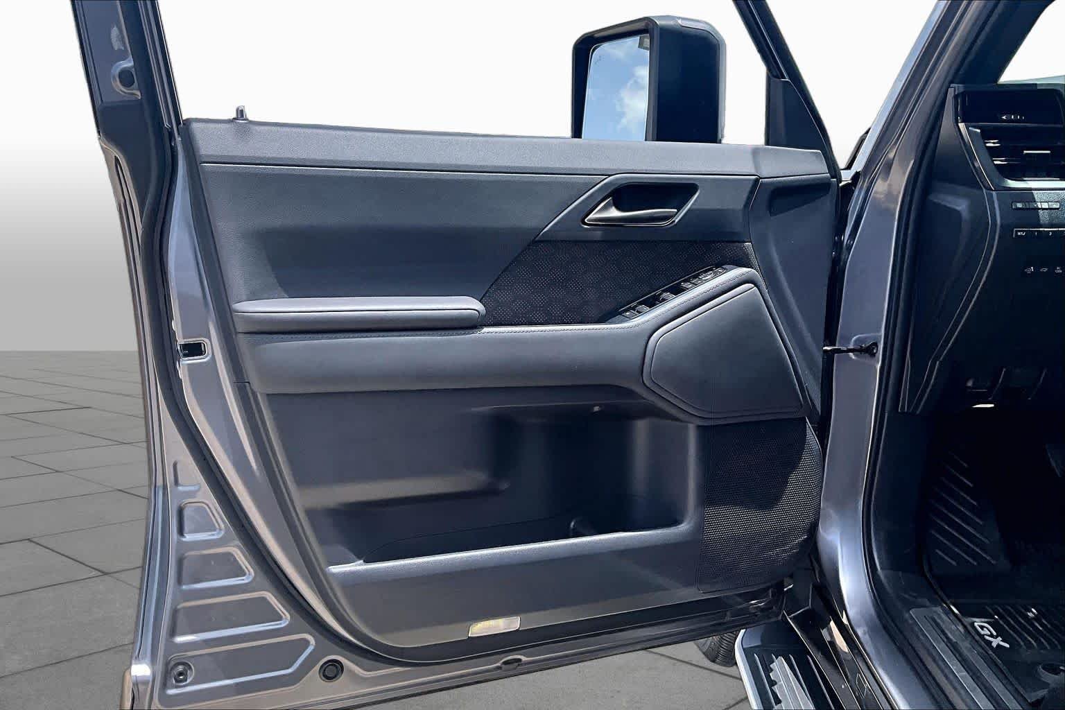 Used 2024 Nebula Gray Pearl Lexus Premium+ image 22